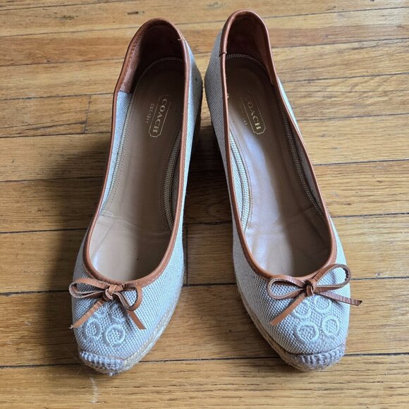Coach Ireena Espadrilles Wedge Canvas Beige Monogram Bow Shoes Size 9 - Picture 1 of 14